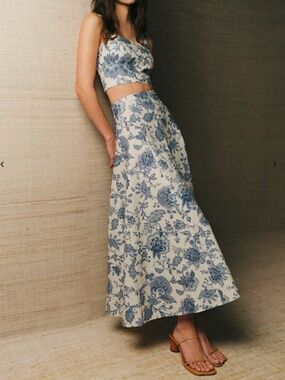 NWT SOLD OUT ONLINE Soelle Skirt in Maddalena Print Size 8